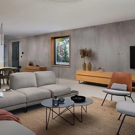 Ferienhaus Mit Privatpool Fur 9 Personen Ca 320 Qm In Jezera, Dalmatien Norddalmatien 別荘 イェゼラ