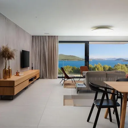 別荘 Ferienhaus Mit Privatpool Fur 9 Personen Ca 320 Qm In Jezera, Dalmatien Norddalmatien *