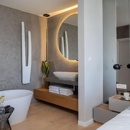 別荘 Ferienhaus Mit Privatpool Fur 9 Personen Ca 320 Qm In Jezera, Dalmatien Norddalmatien